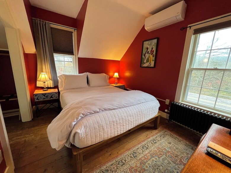 Bed & Breakfast 1824 House