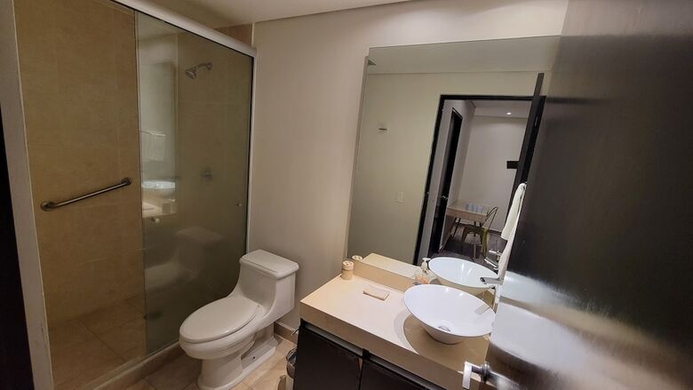 Napoles Condo Suite