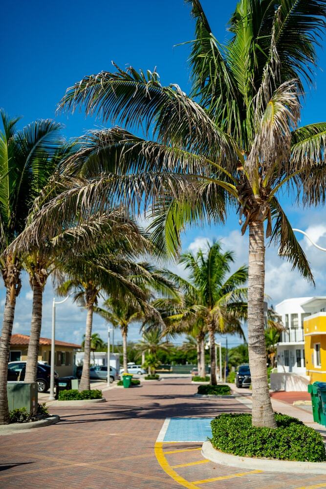 Hotel The Surf Hollywood Beach