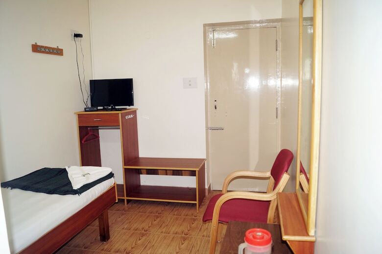 Hotel Sri Kumara Lodge