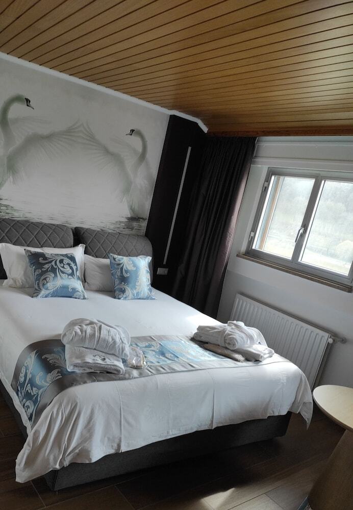 Hotel White Swan