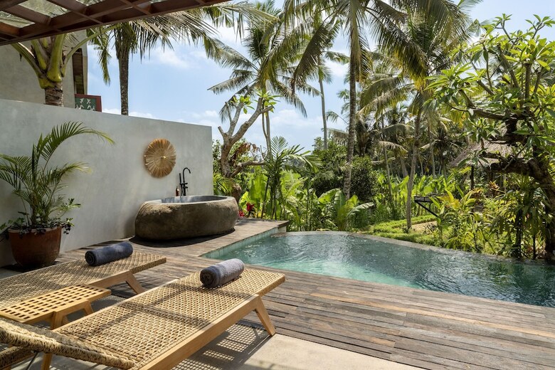 Hotel Inara Alas Harum