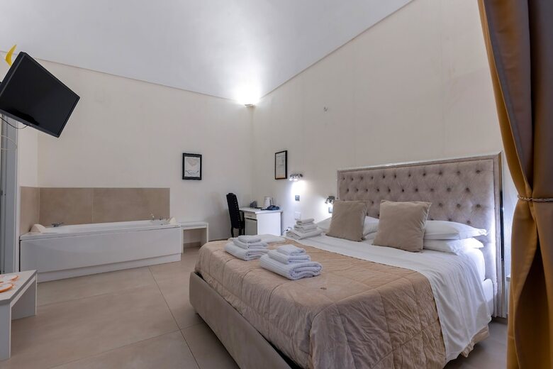 Hotel Il Tesoro Smart Suite & Spa