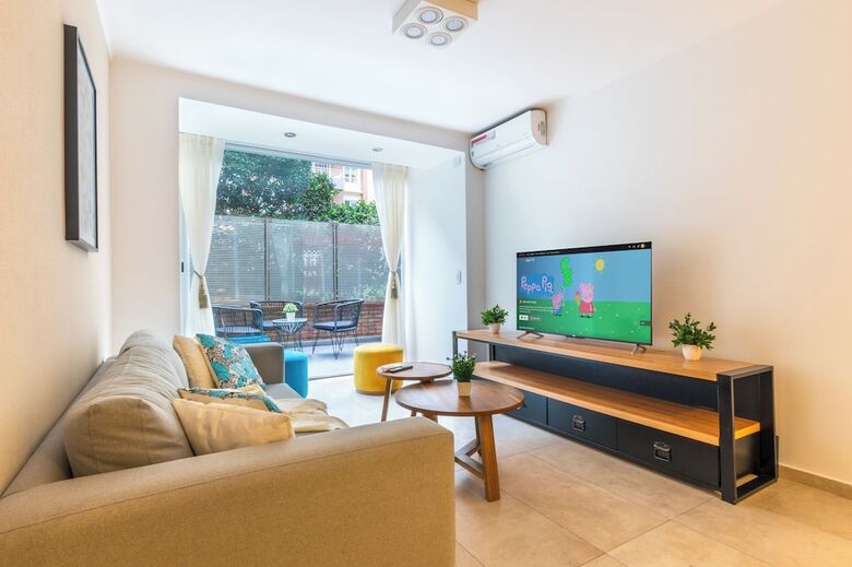 Modern Apartments In Puerto Madero