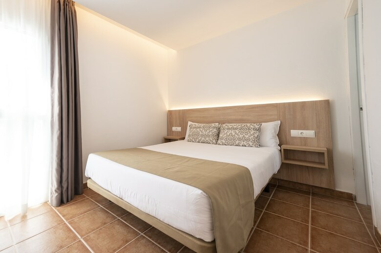 Aparthotel Apartamentos Blanco Sol