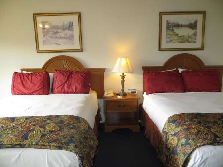 Hotel Monarch Resort