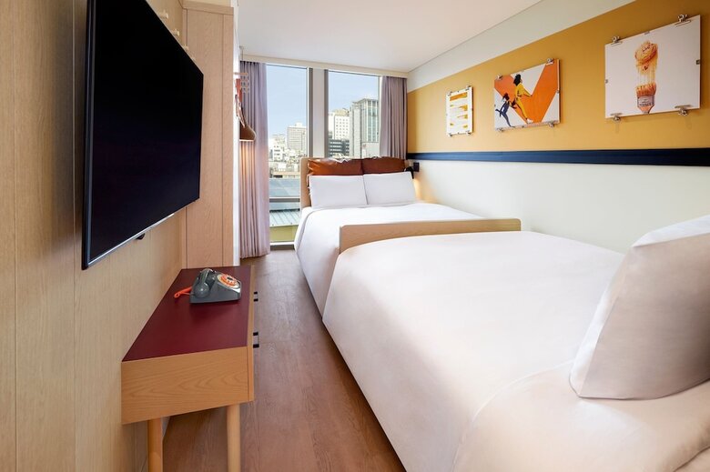 Hotel Moxy Seoul Myeongdong