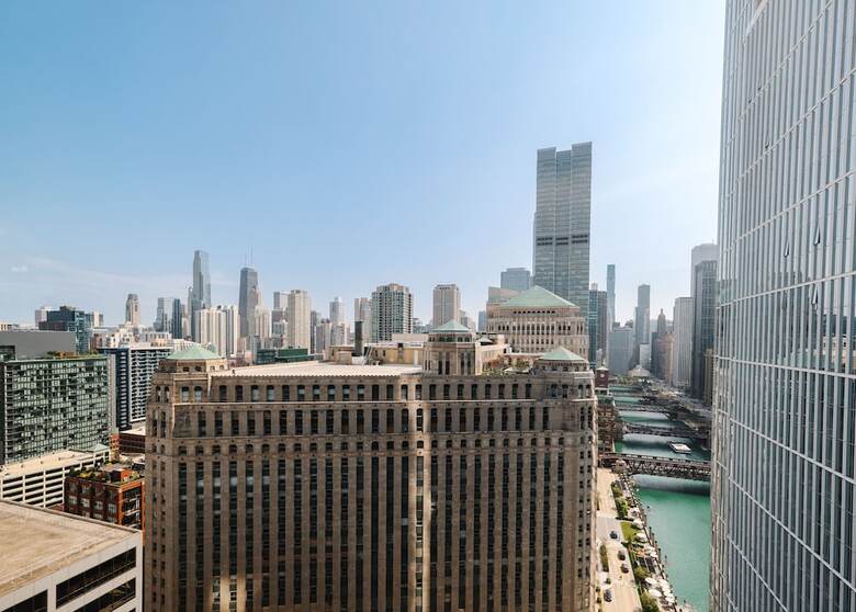 Hotel Voco Chicago Downtown - Riverwalk By Ihg
