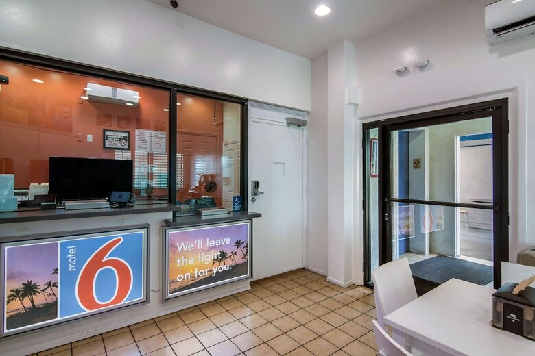 Motel 6 Monterey Park, Ca