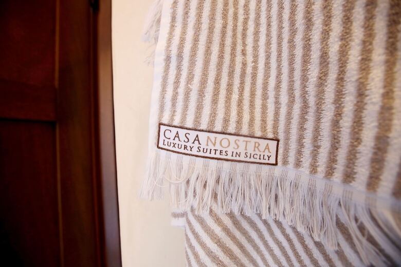 Casa Nostra Luxury Suites