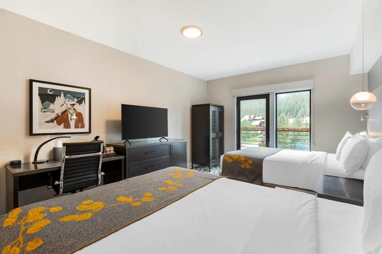 Cambria Hotel Copper Mountain