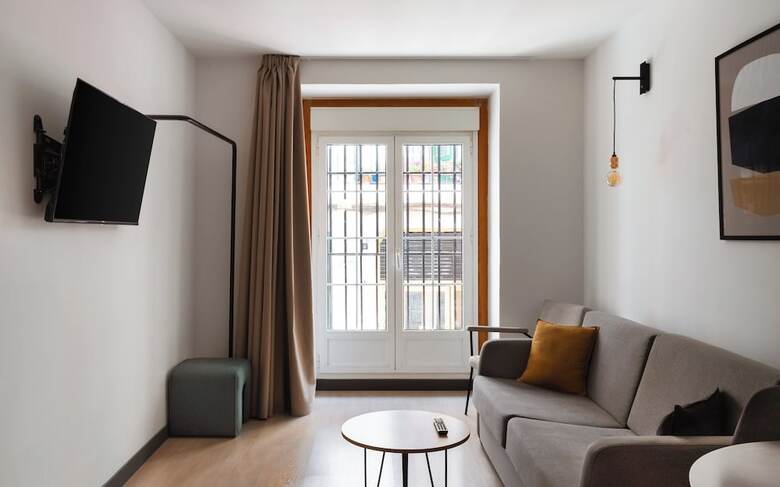 Aparthotel Limehome Madrid Calle de La Madera