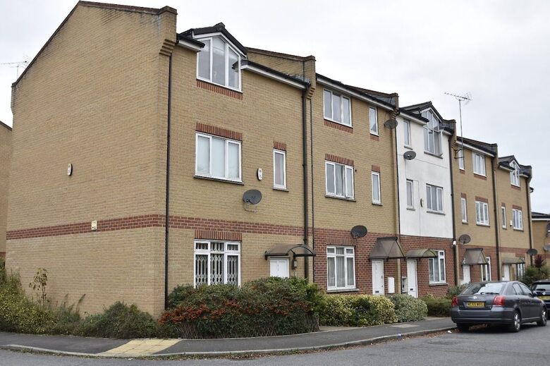 Thames View House