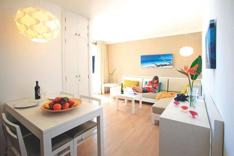 Aparthotel Bellamar Apartments
