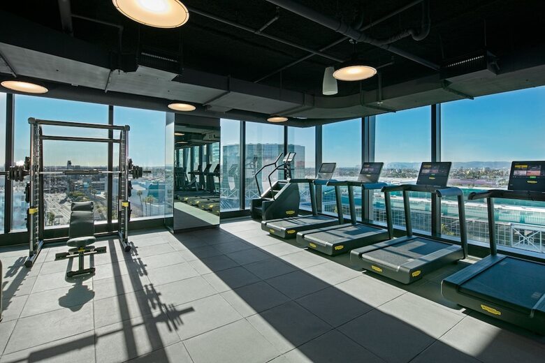 Hotel Moxy Downtown Los Angeles