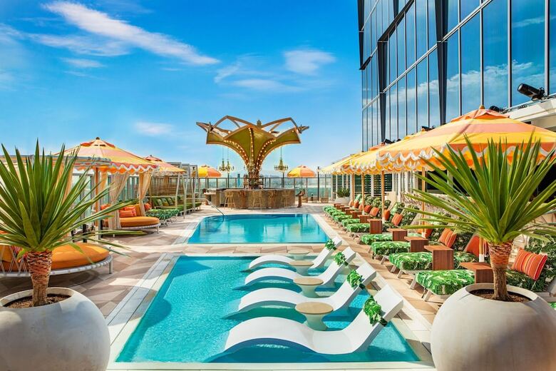 Hotel Moxy Downtown Los Angeles