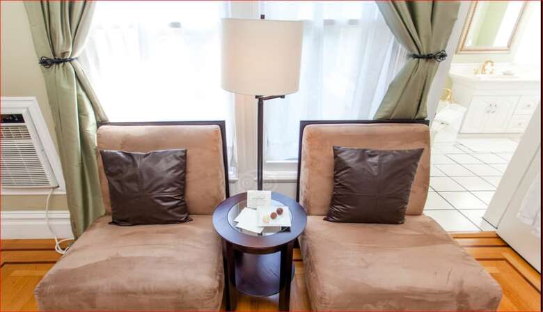 Bed & Breakfast 1801 First Luxury Inn