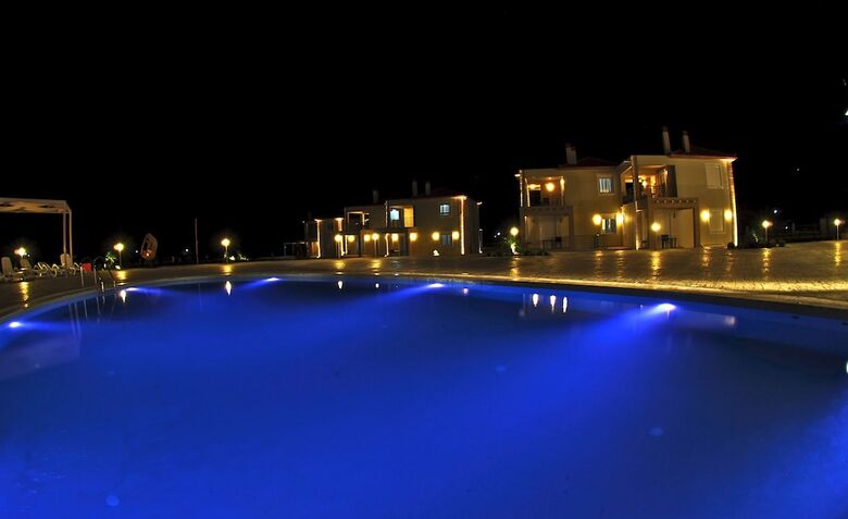 Aparthotel Antonios Village