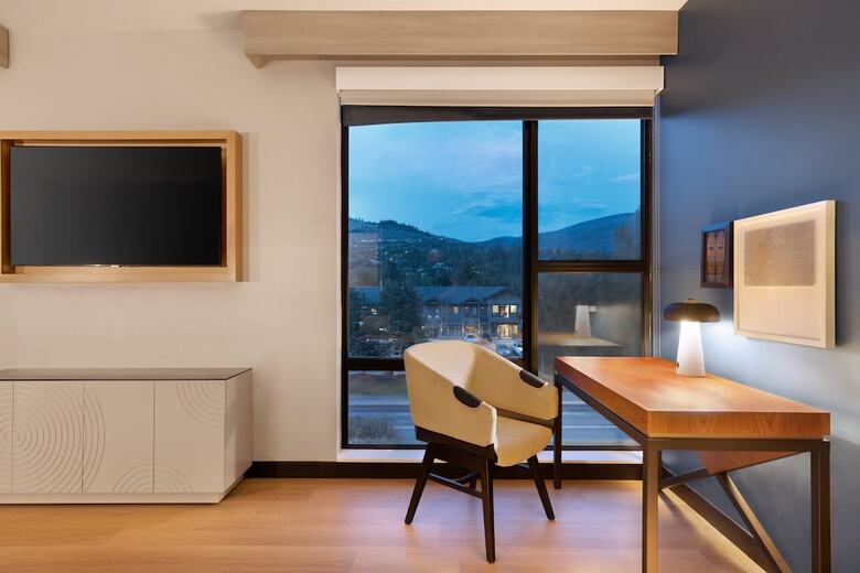Hotel Indigo Silverthorne By Ihg