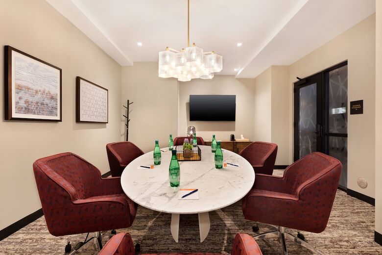 Hotel Indigo Silverthorne By Ihg
