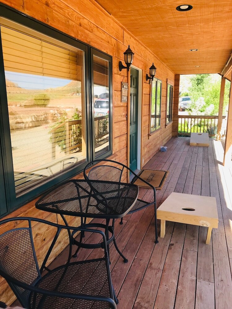 Zion Red Rock Cabin