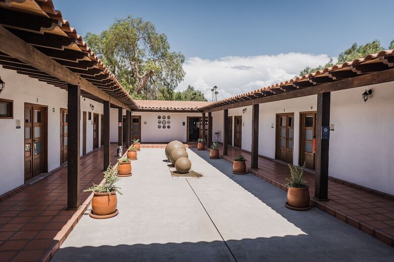 Hotel Casa Entrevez