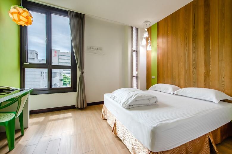 Bed & Breakfast Lightness Hotel