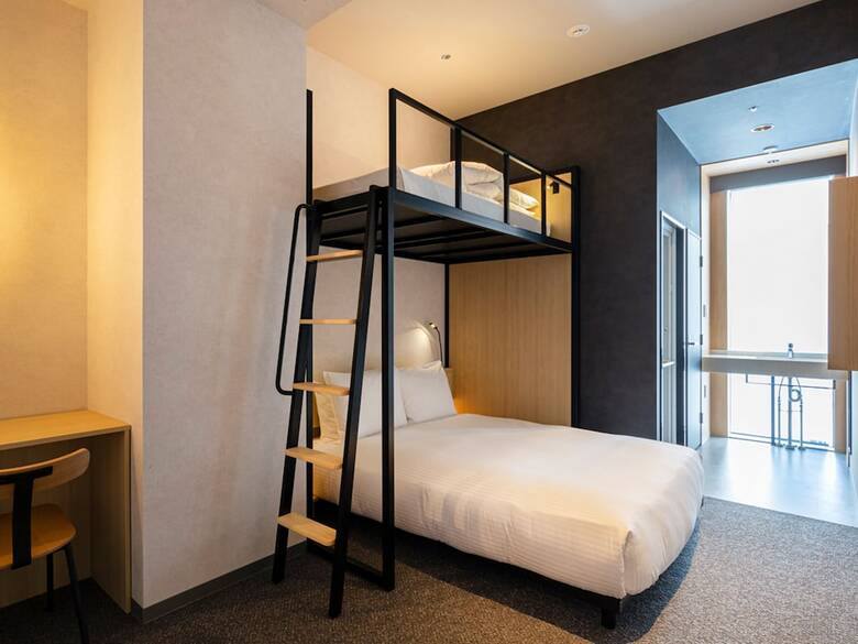 Akabaneholic Hotel