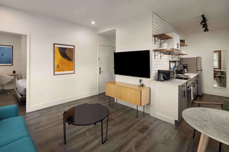 Hotel Reside Seattle Downtown, A Wyndham Residence