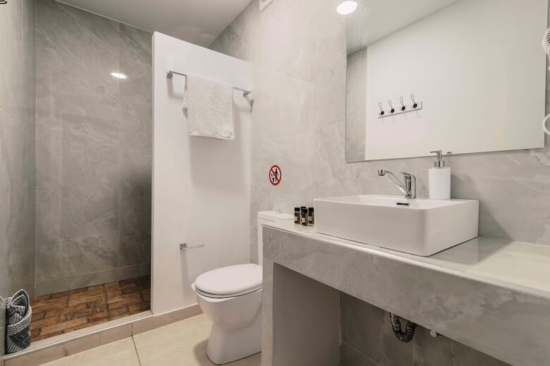 Hotel Bamboo Suites Adults Only