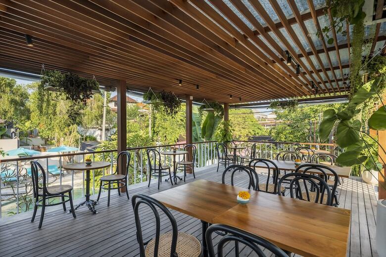 Hotel Ecozy Dijiwa Canggu