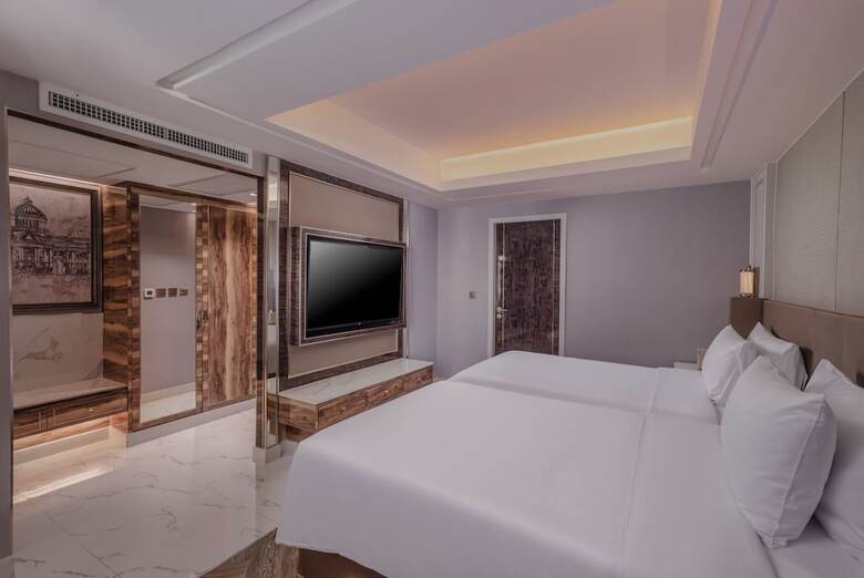 Aira Hotel Bangkok