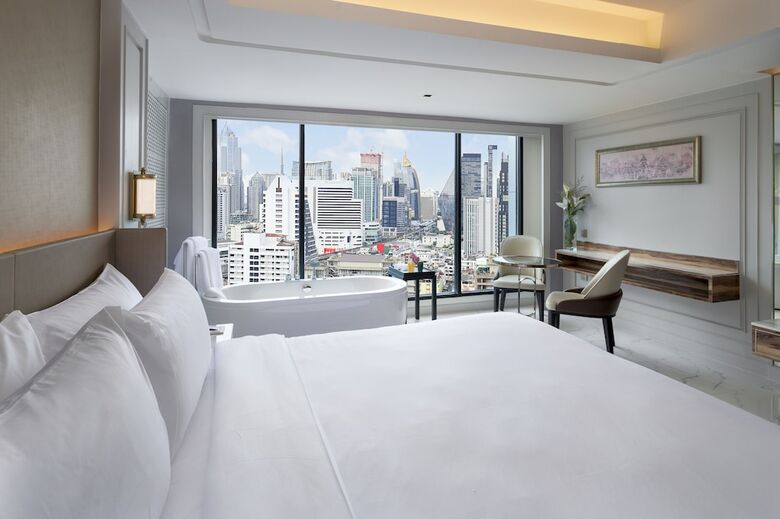 Aira Hotel Bangkok