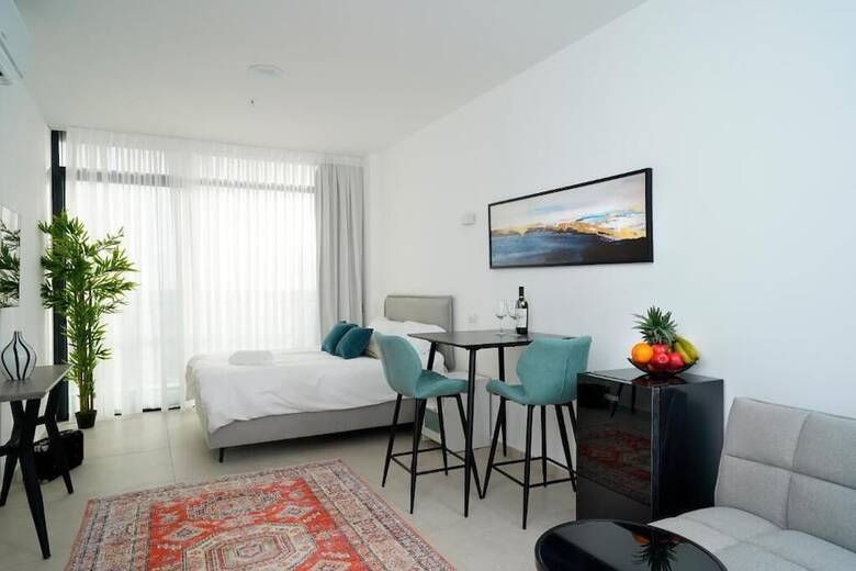 Hi - Yam Seaview Apartments & Suites