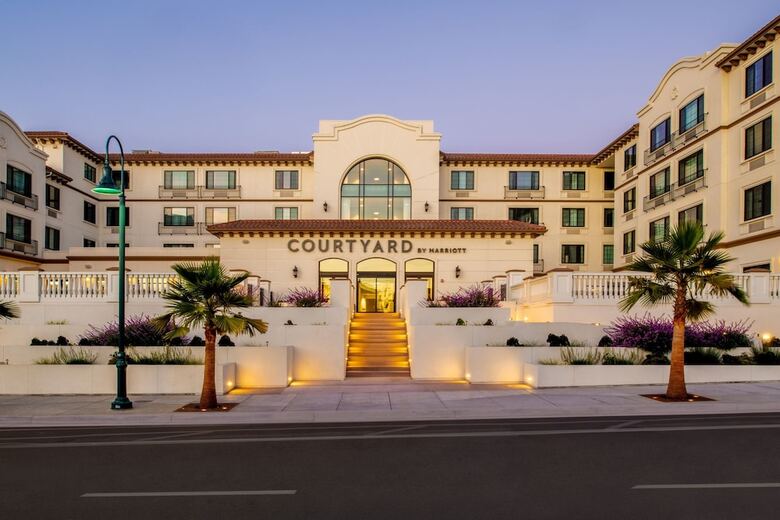 Hotel Courtyard By Marriott Santa Cruz