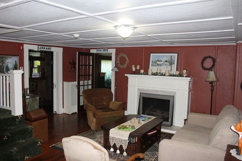 Posada Fox Creek Inn Llc