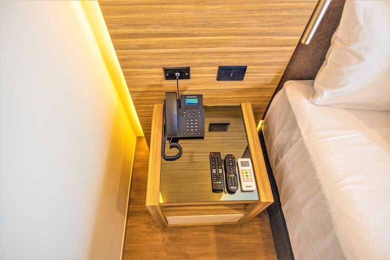 Hotel Plaza By Kavia