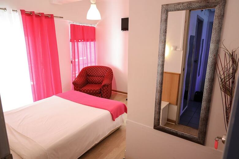 Lisbon Suite Home