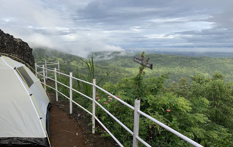 Bed & Breakfast Camping Ground Watu Amben