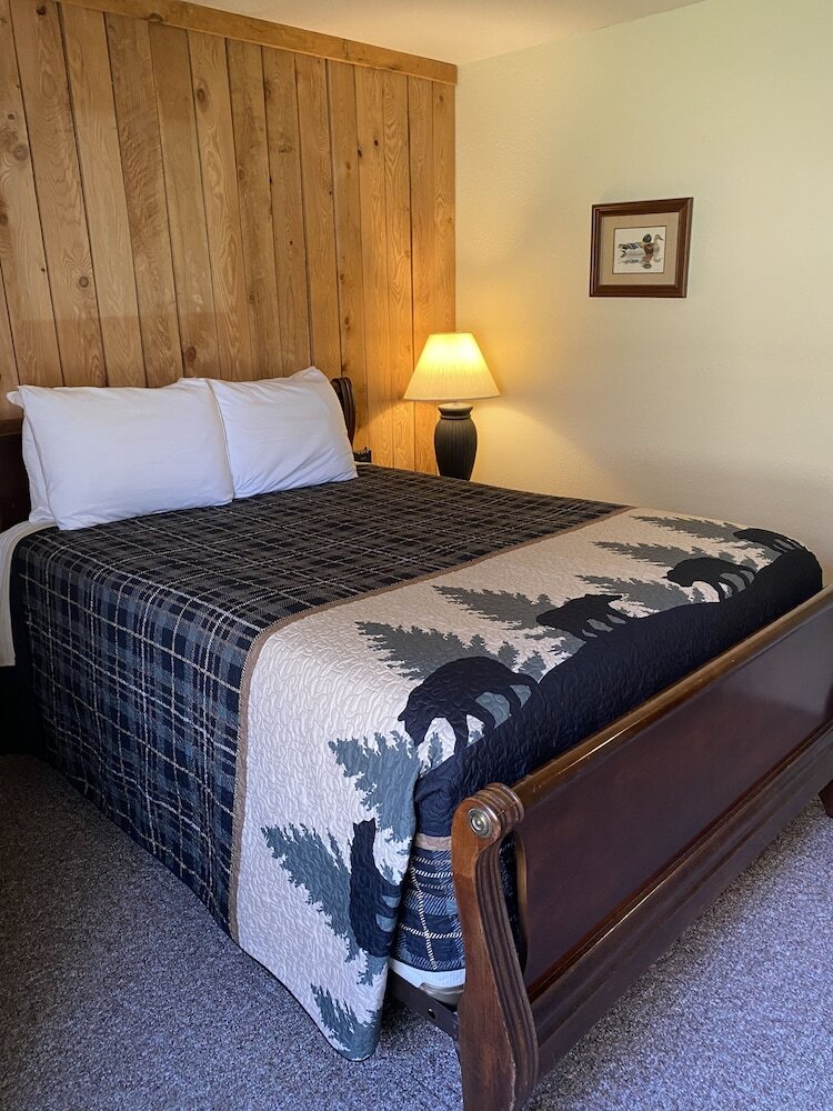 Foggy Mountain Lodge