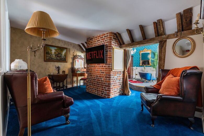 Aparthotel Staycations Maldon Suites