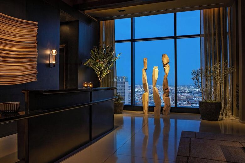 AC Hotel Downtown Los Angeles, A Marriott Hotel