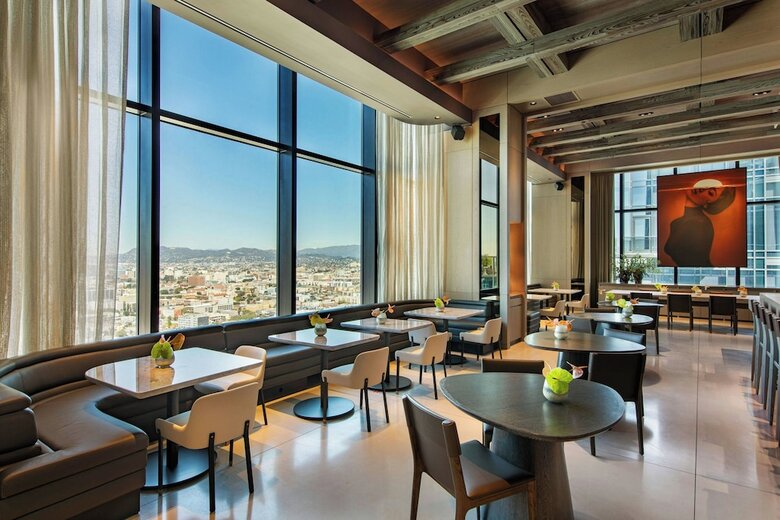 AC Hotel Downtown Los Angeles, A Marriott Hotel