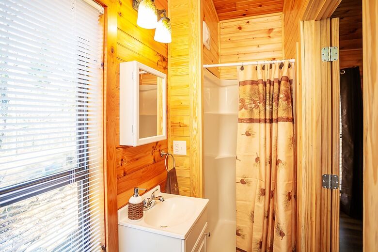 Hotel Bigfoot Lodge Room One