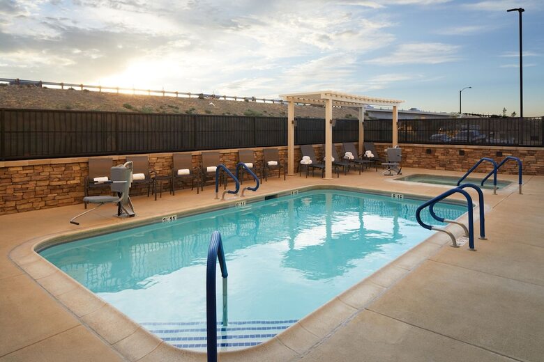 Hotel Fairfield Inn & Suites By Marriott Palmdale West