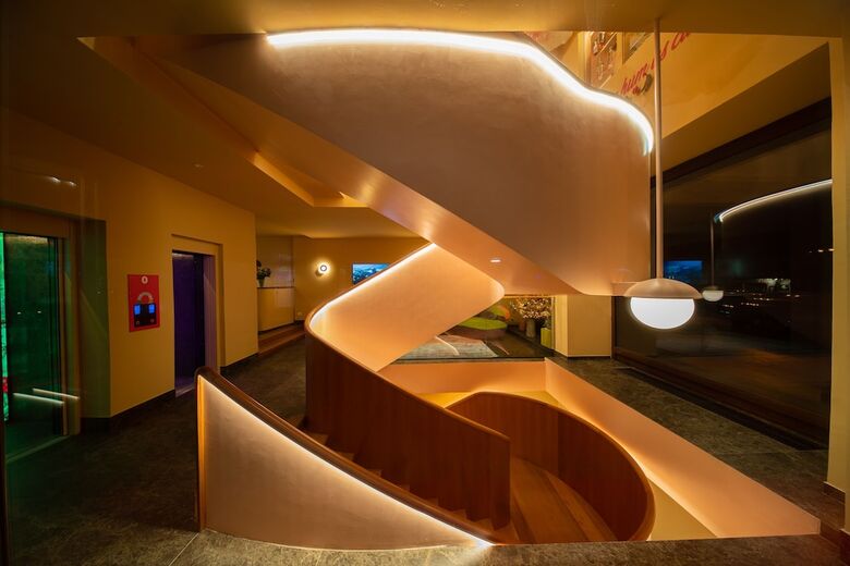 Omama Hotel