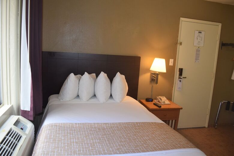 Sf Central Hotel