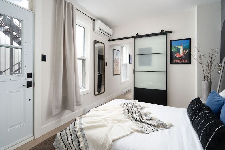 Fran�ois-denis Apartments