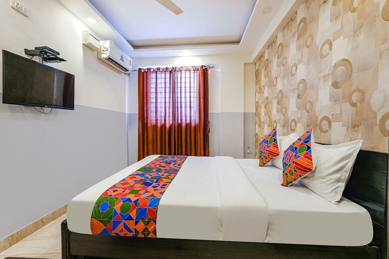 Hotel Fabexpress 24 Plus