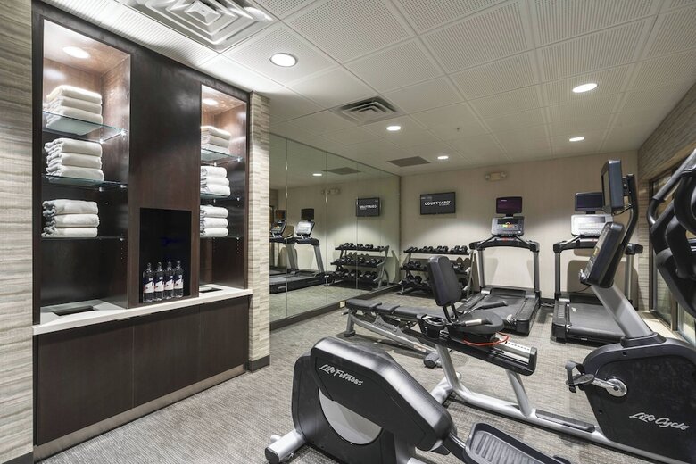 Hotel Courtyard By Marriott Cleveland Willoughby
